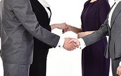 以通关为核心的供应链服务